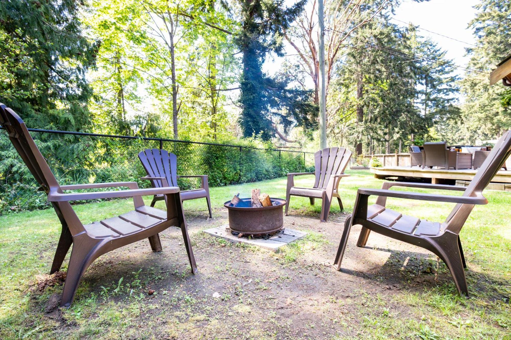 Riverbend Cottage & Rv Resort Parksville Exterior photo