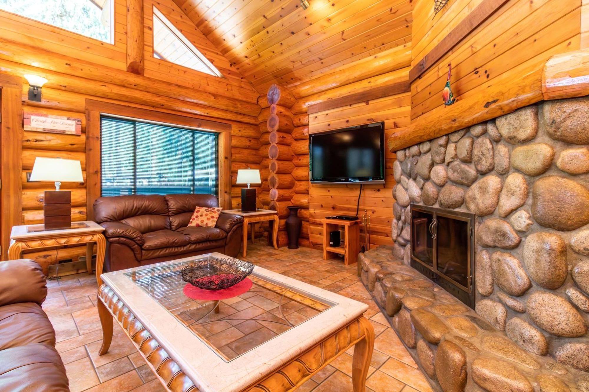 Riverbend Cottage & Rv Resort Parksville Exterior photo