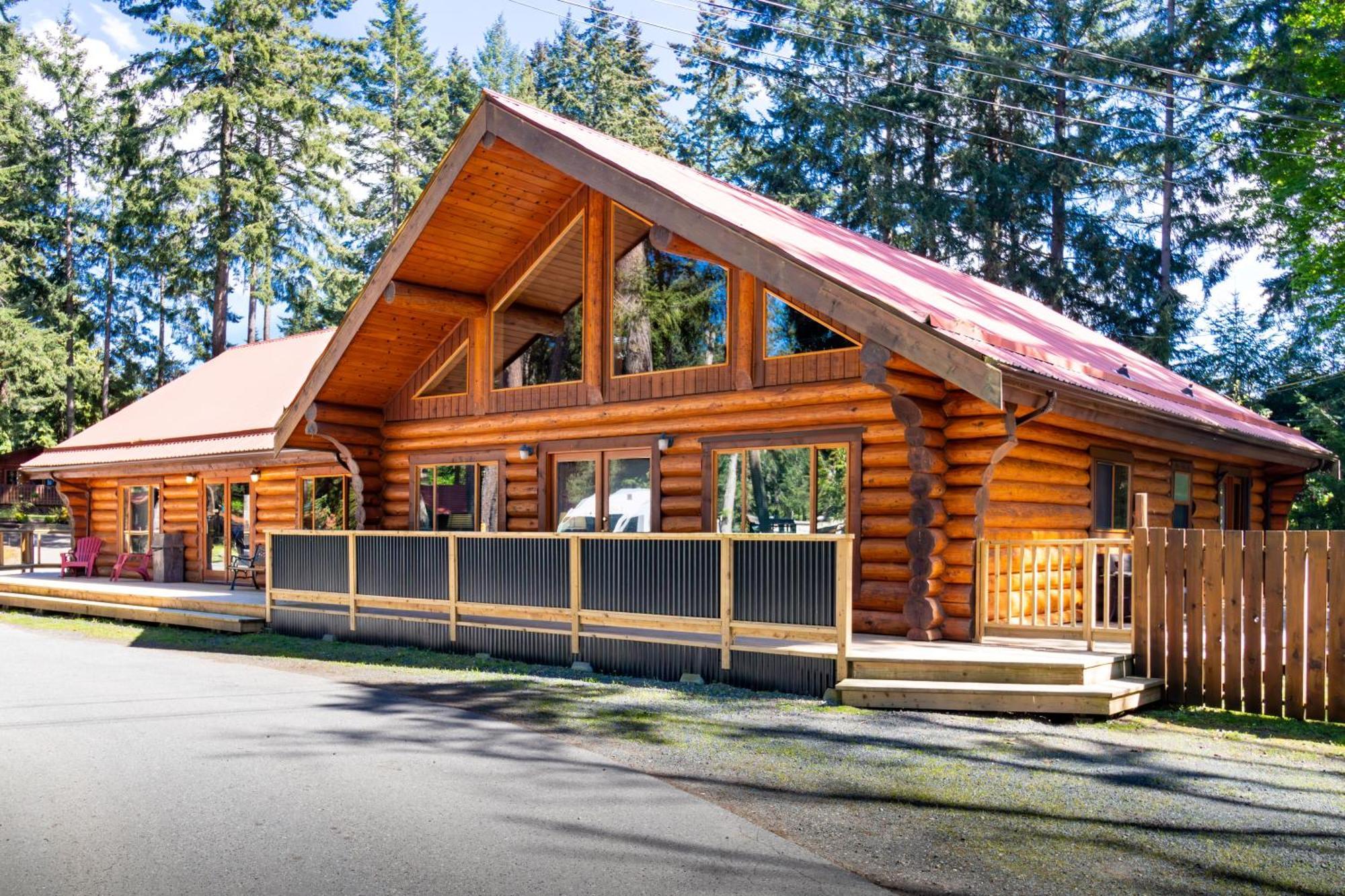 Riverbend Cottage & Rv Resort Parksville Exterior photo